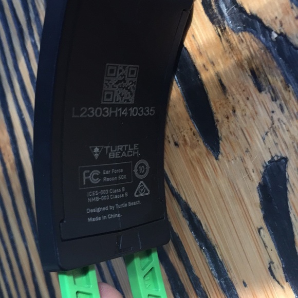 Turtle Beach Gaming Headphones - Picture 6 of 8